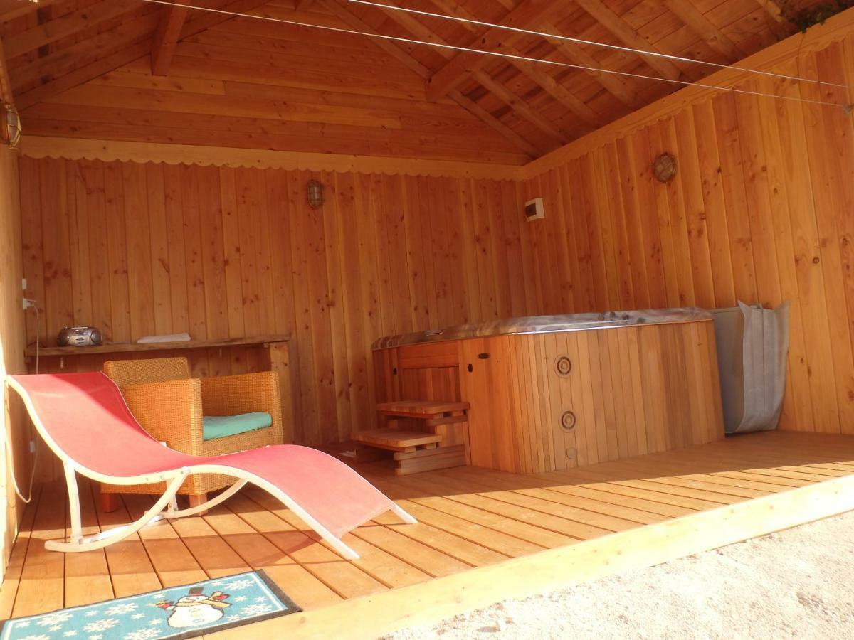 Villa Cora Venez Neuve Avec Spa Saint-Bresson Екстериор снимка